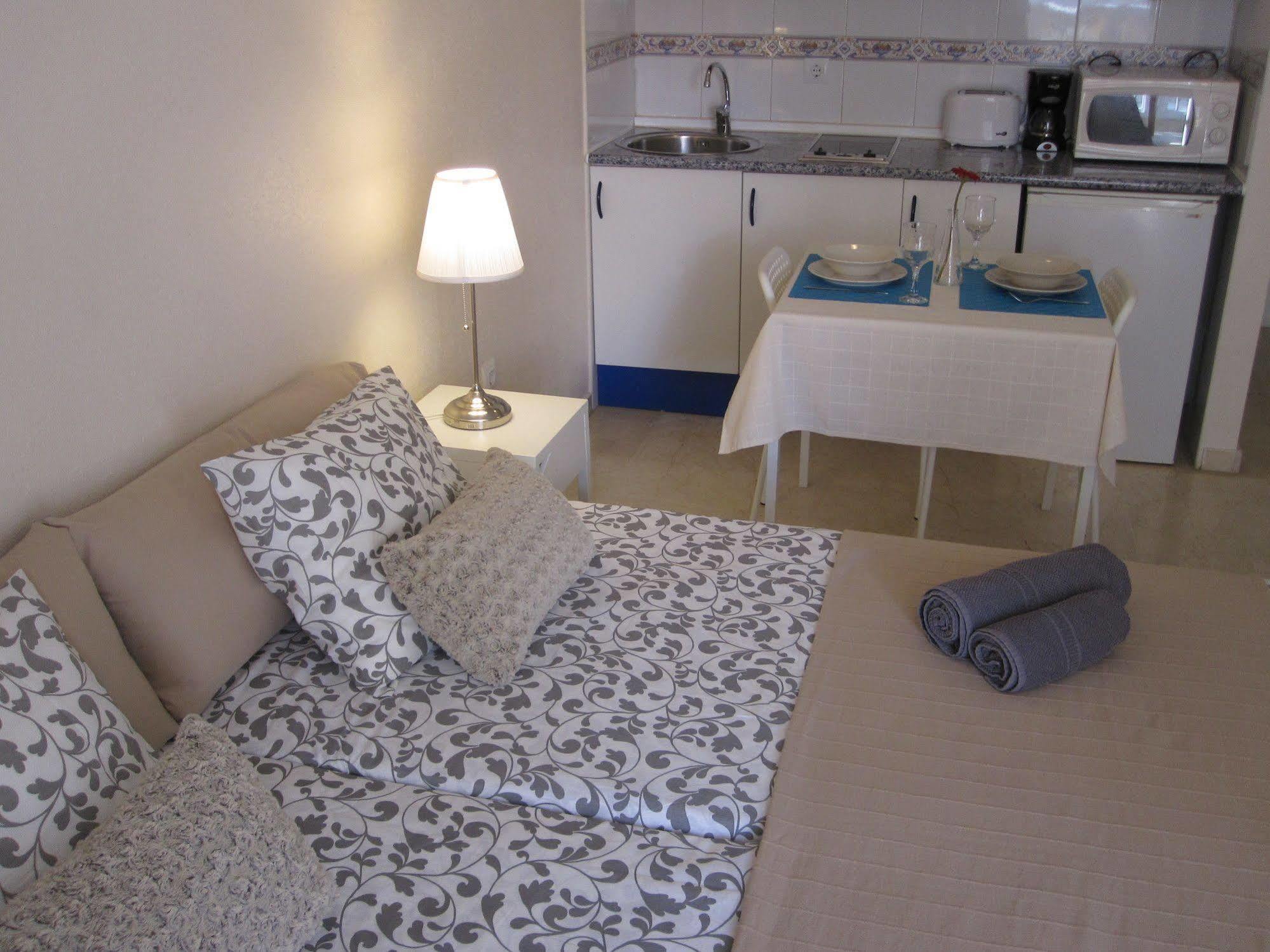Appartement Fan Flat Mariscal à Málaga Extérieur photo