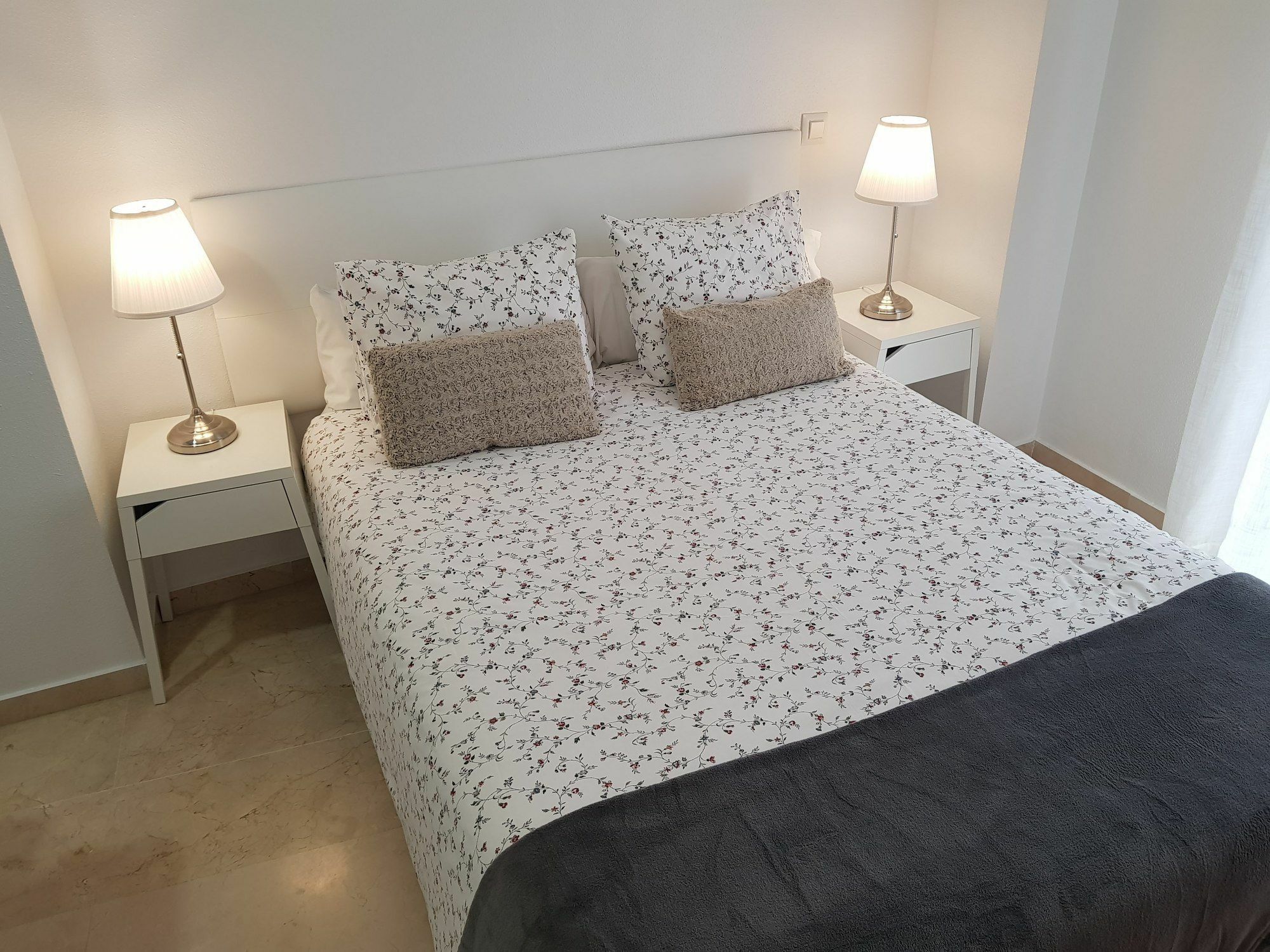 Appartement Fan Flat Mariscal à Málaga Extérieur photo