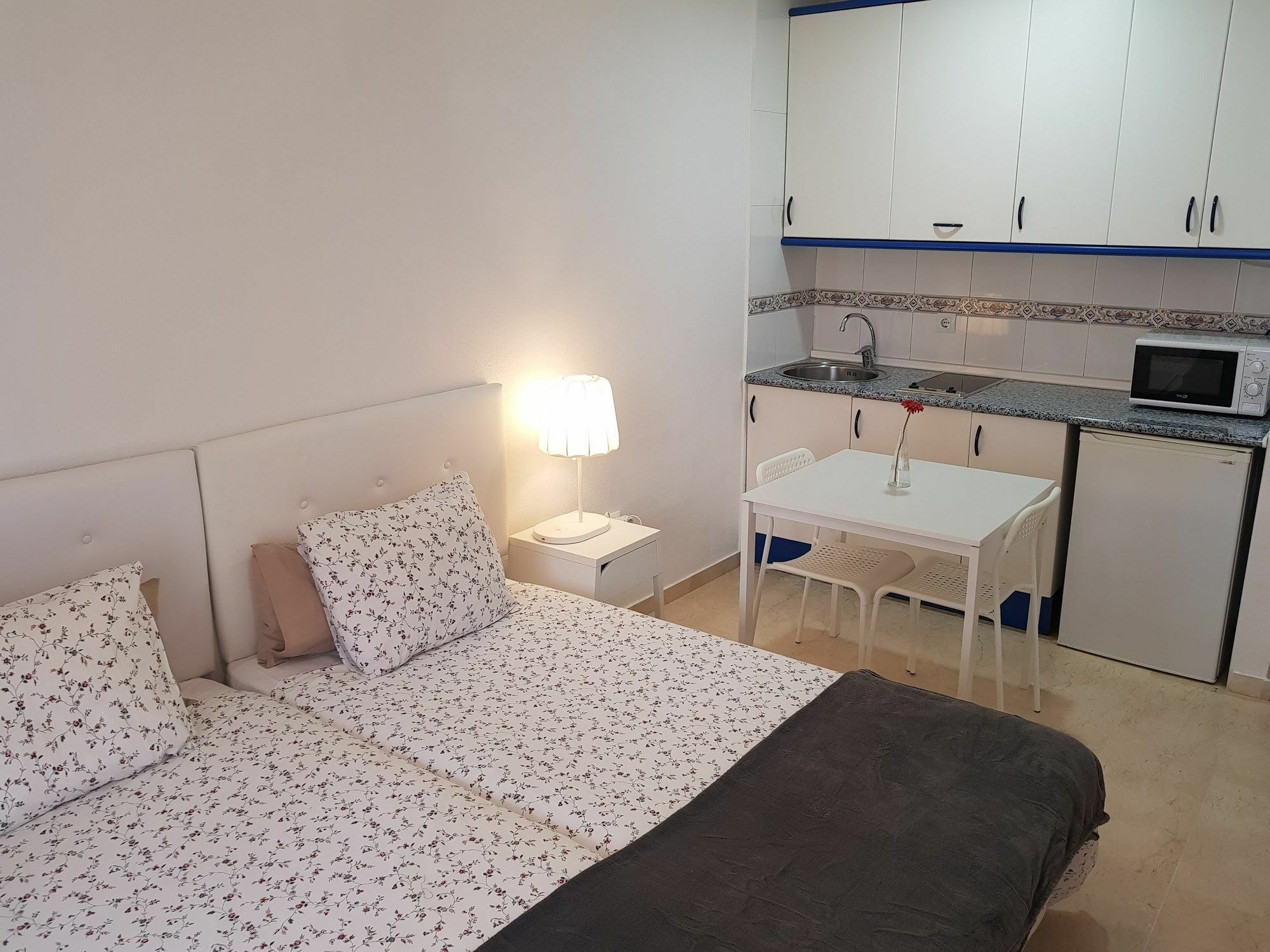 Appartement Fan Flat Mariscal à Málaga Extérieur photo