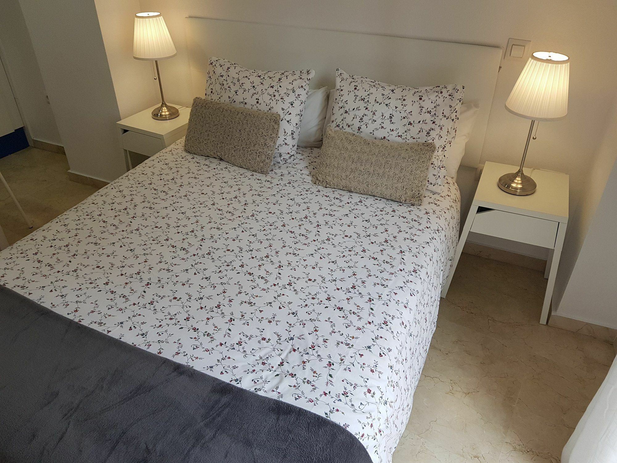 Appartement Fan Flat Mariscal à Málaga Extérieur photo